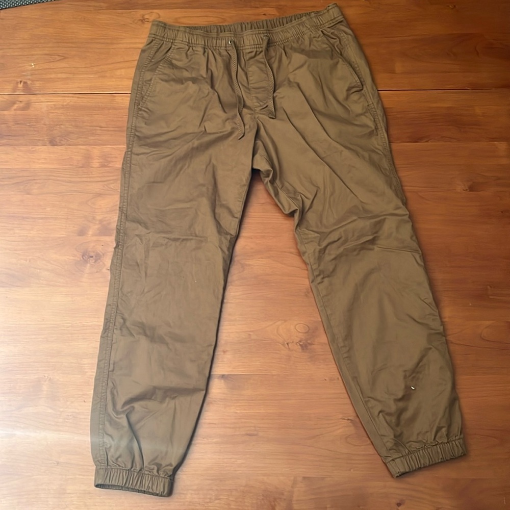GAP Khakis